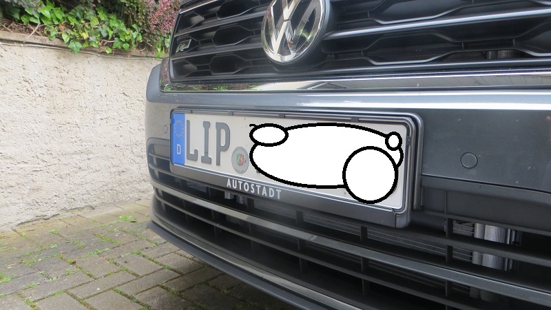 Vorne Autostadt  Seite 1.jpg